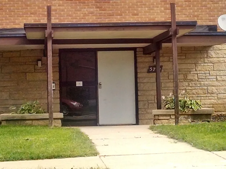 5714 Russett Rd — Photo 6