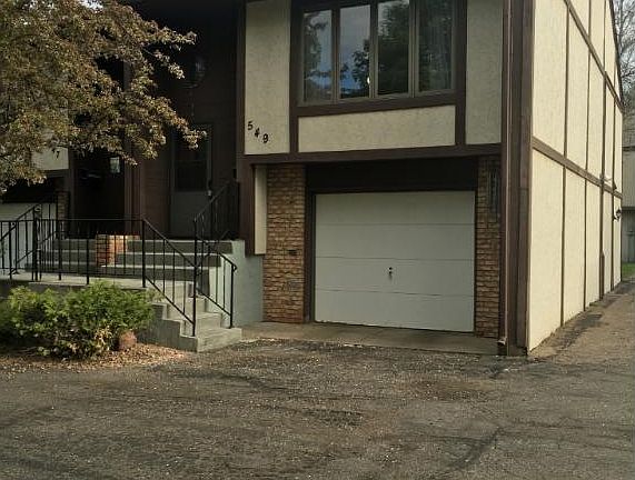 3rd image of 549 2nd Ave S