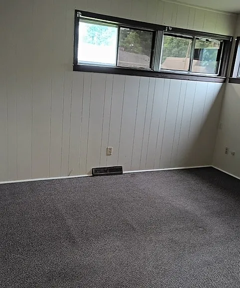 3505 Champlain Ave — Photo 11