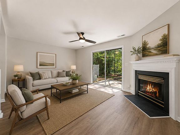 3rd image of 5551 Fieldcross Ct