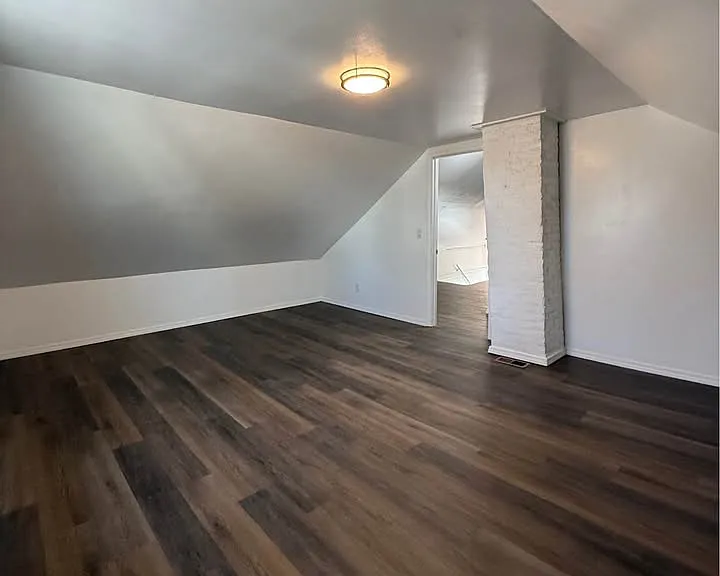 222 Howard Ave #2 — Photo 22
