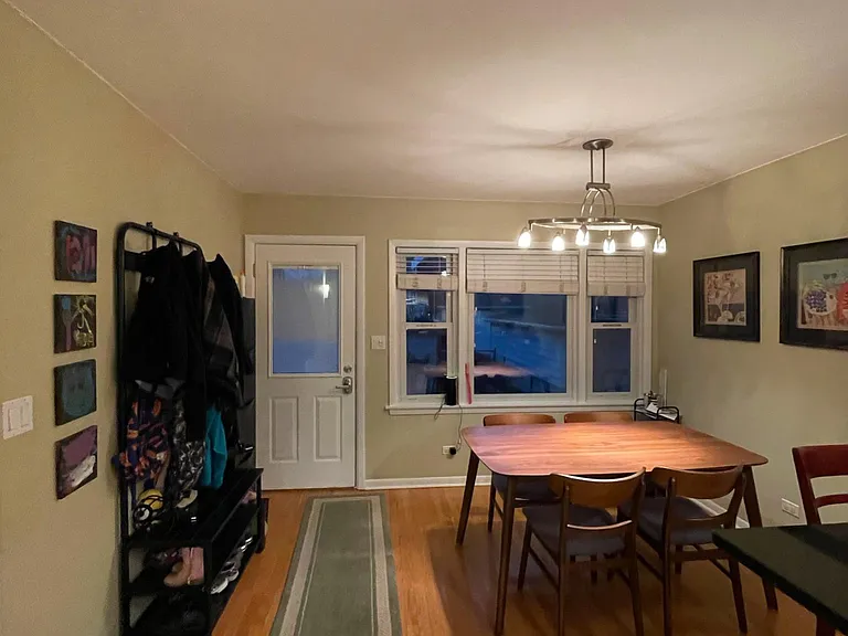 7512 W Winnemac Ave — Photo 4