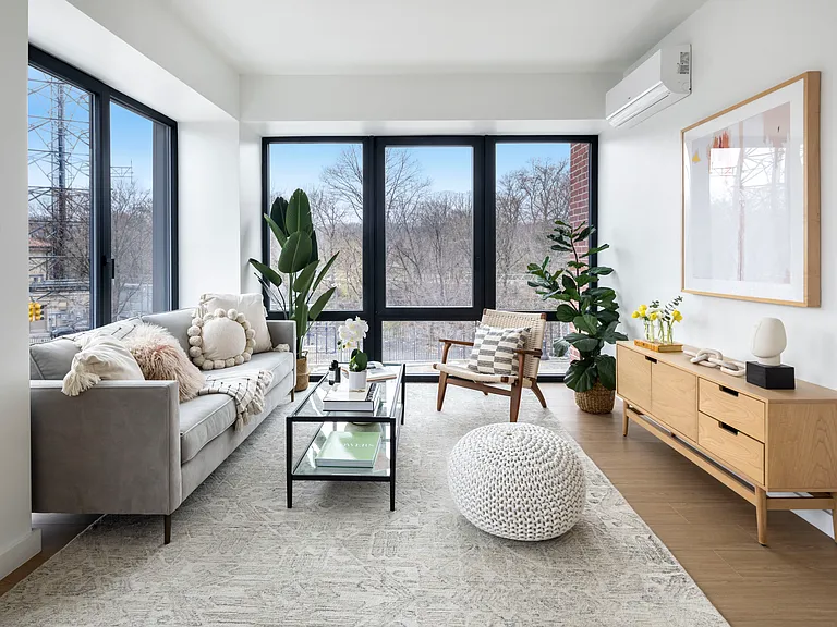 1 Sullivan Pl #7D — Photo 4