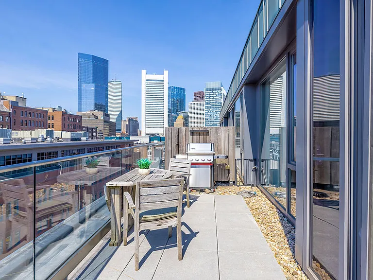 346 Congress St #703 — Photo 13