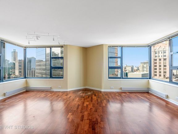 3rd image of 401 E Ontario St APT 3301