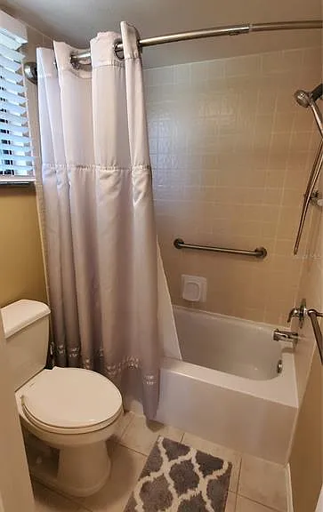 6110 Country Club Way #201 — Photo 12