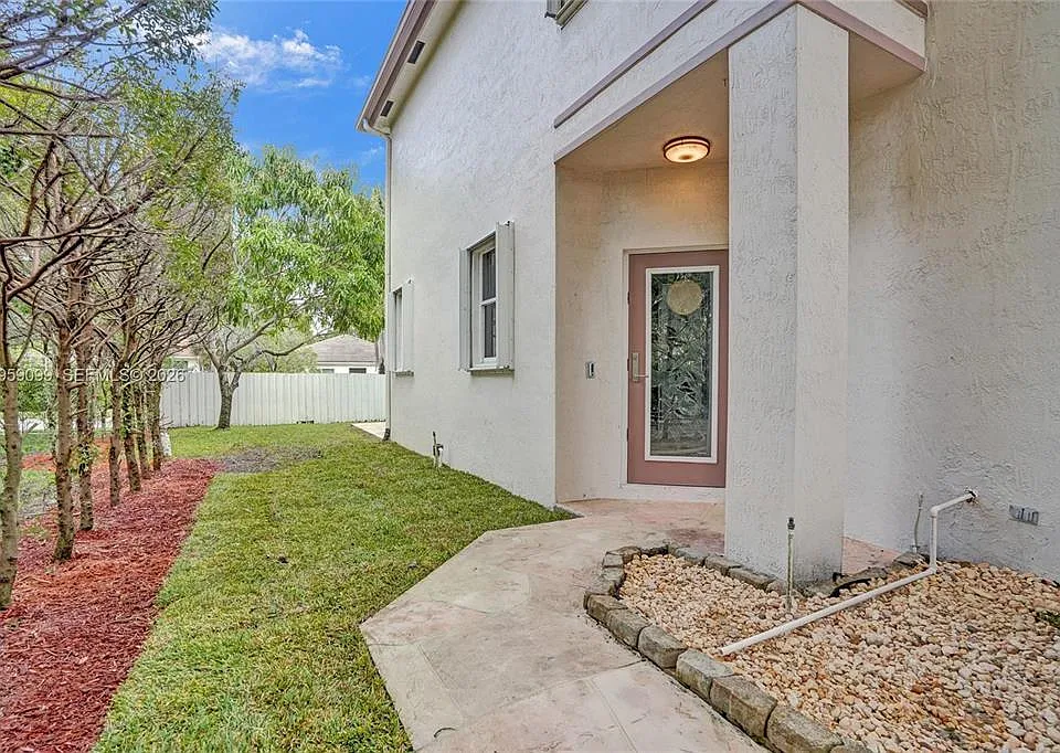 218 NW 75th Ter