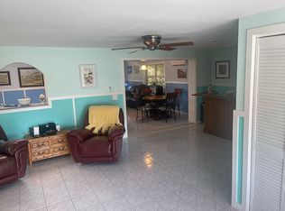169 Lake Dr S, Summerland Key, FL 33042