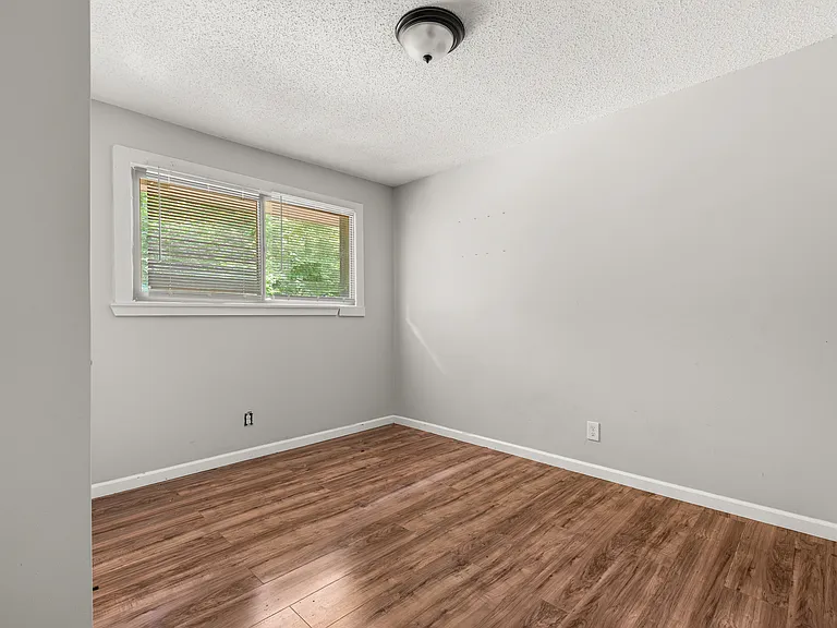 3419 Mountain Terrace St — Photo 13