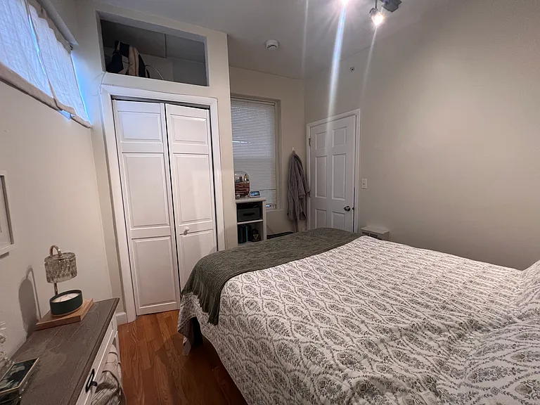 35 N Margin St #2 — Photo 7