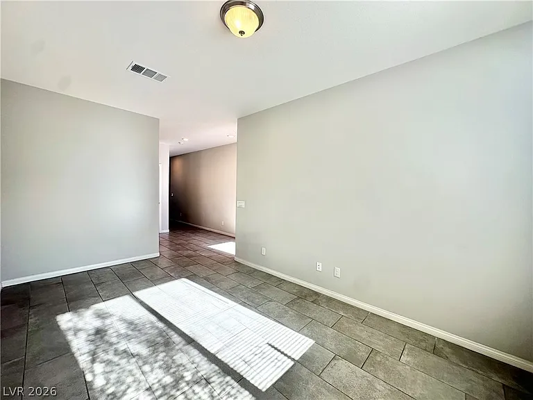 2646 Topaz Blue St — Photo 14