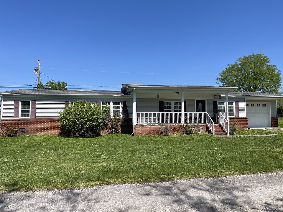 1st image of 924 Trail St
