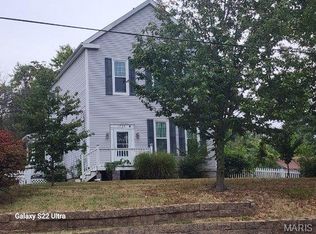 1735 Redman Rd, Saint Louis, MO 63138