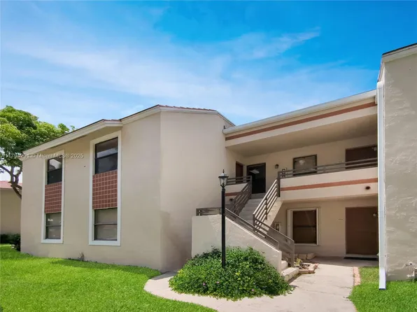 9823 NW 3rd Ct #2, Fort Lauderdale, FL 33324