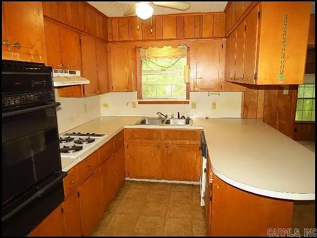 2619 Montreal Dr — Photo 4