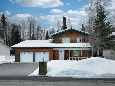 109 Chief Charlie Dr, Fairbanks, AK, 99709