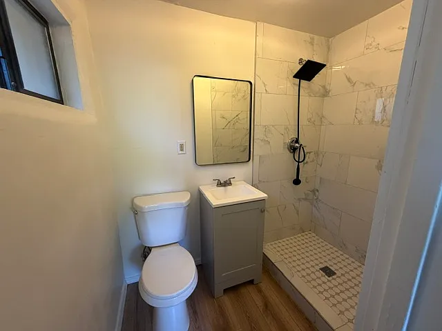 135 & 127 S Slagel St — Photo 6