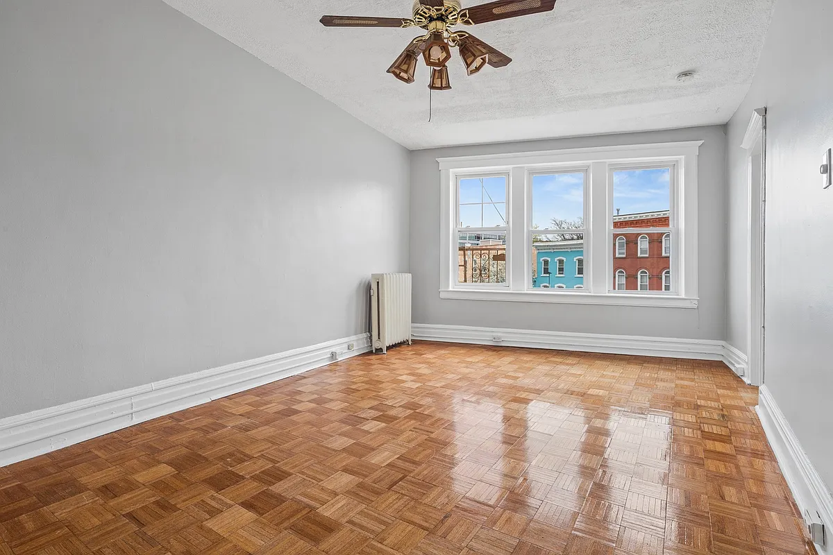 Building Photo - 225 Glenridge Ave #4