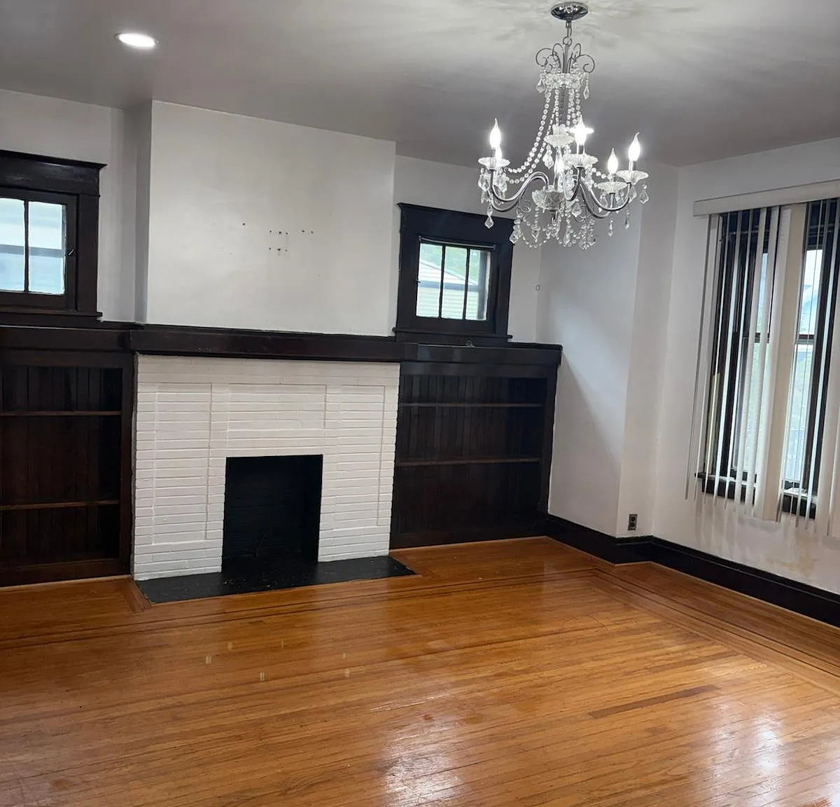 3 bed, $1,500 — Photo 1