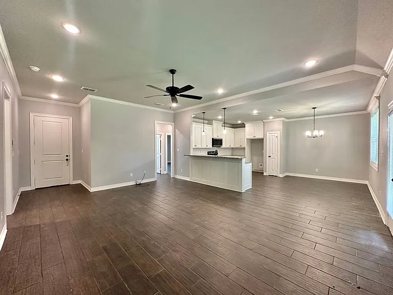 109 Rose Row Ln — Photo 5