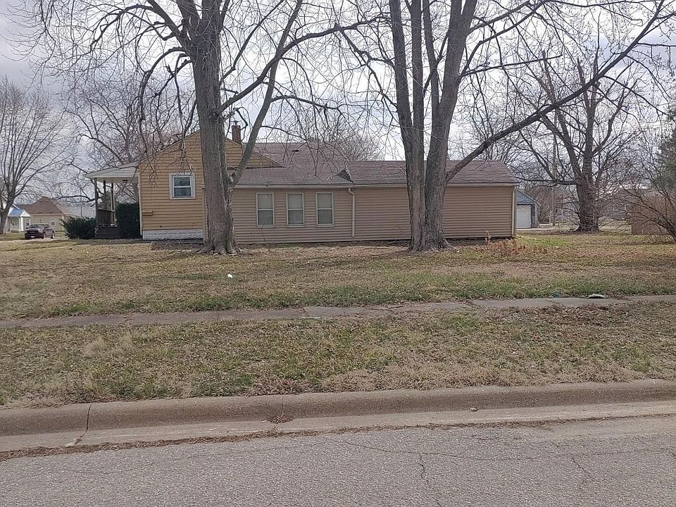 2nd image of 908 Lee Ave