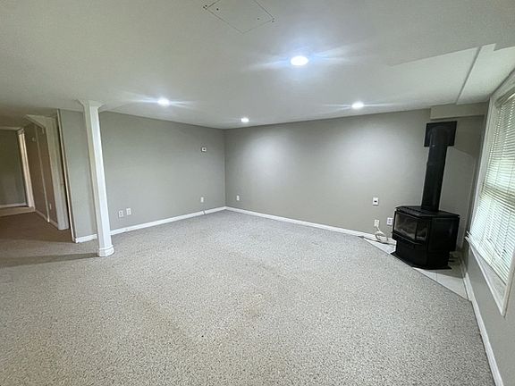 5th image of 302 Livingstone St W #B