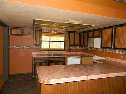 4th image of 12826 Kodiak Ave