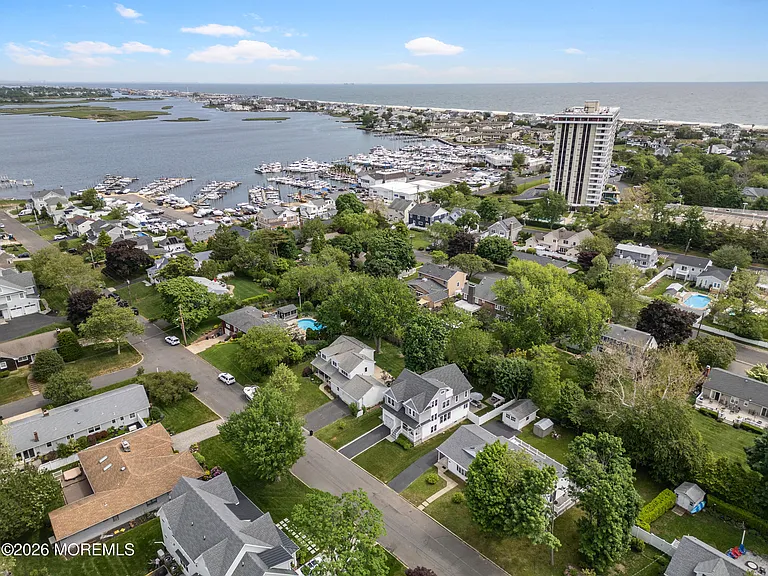 15 Shrewsbury Dr — Photo 25