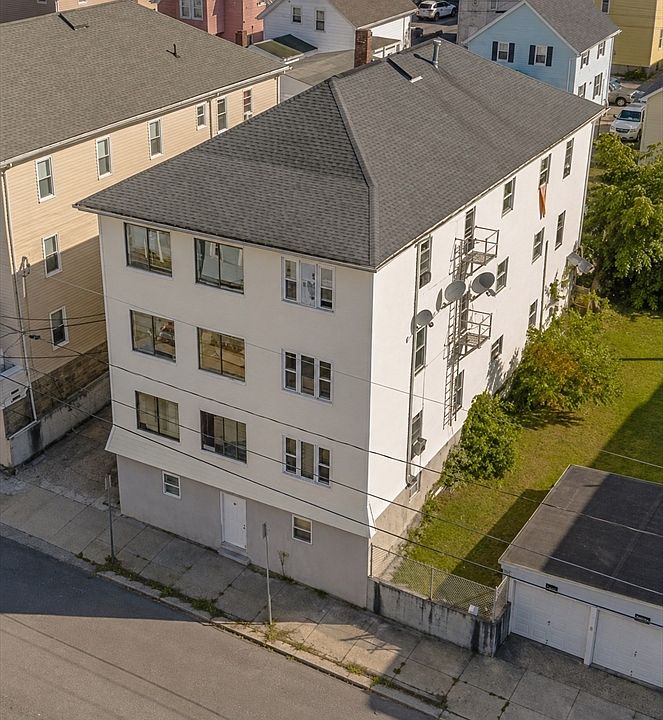 1st image of 72 Pitman St #3R
