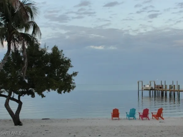 5290 Serenity Cv, Bokeelia, FL 33922