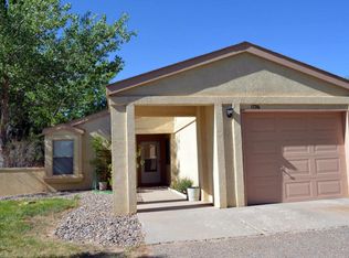 1736 Ira Dr NE, Rio Rancho, NM 87144