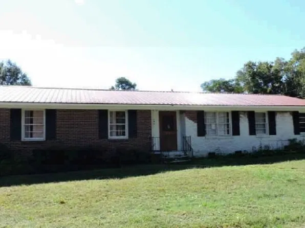 106 Stuart St, Laurens, SC 29360