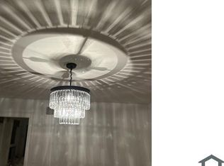 151 Edna Ave #2, Bridgeport, CT 06610