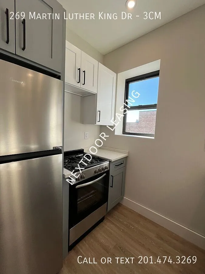 269 Martin Luther King Dr — Photo 4