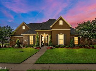 801 Entrada St, Bossier City, LA 71111