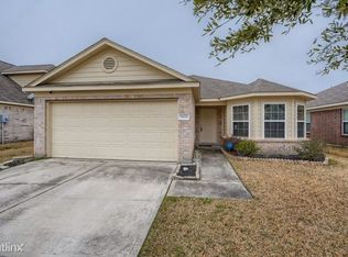9929 Cassowary Dr, Conroe, TX 77385