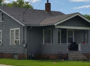 821 E 6th St N, Newton, IA 50208