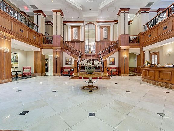 3rd image of 650 Phipps Blvd NE #2B-2Ba-1292Sqft