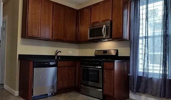 2nd image of 4047 N Richmond St APT 1