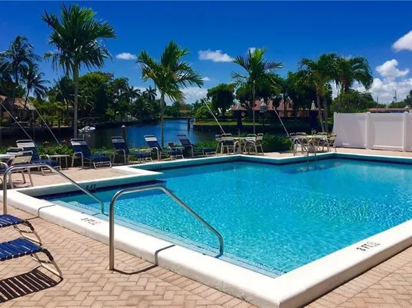 170 Cypress Club Drive #707, Pompano Beach, FL 33060