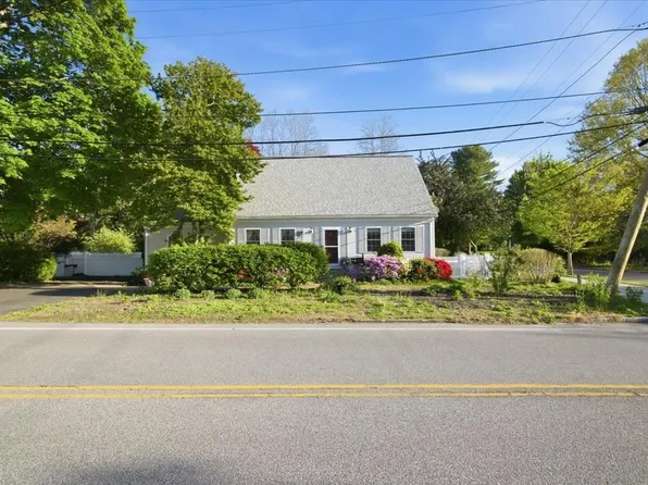 316 Waseca Ave, Barrington, RI 02806
