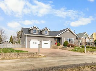 75 Louis A Charles St, Dundas, NB E4R4S3