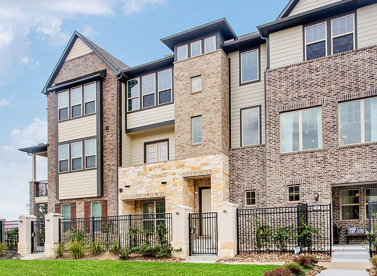 9531 Towne Lake Parkway Wells Exterior