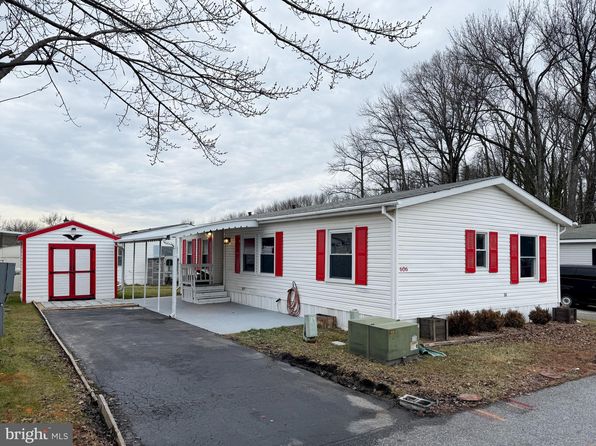 606 Tee Jay Ln, Dundalk, MD 21222