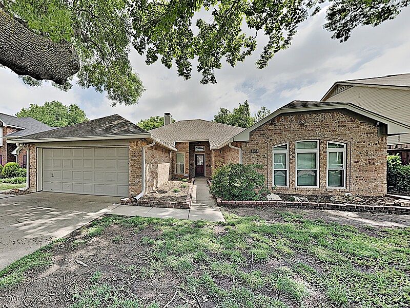1st image of 4333 Kenwood Dr