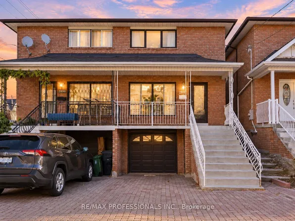 289F Bartlett Ave, Toronto, ON M6H 3G3