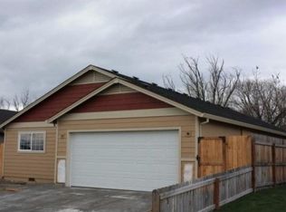 3425 Trent Ave, White City, OR 97503