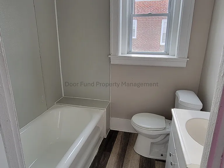 3A Clement St #5 — Photo 3
