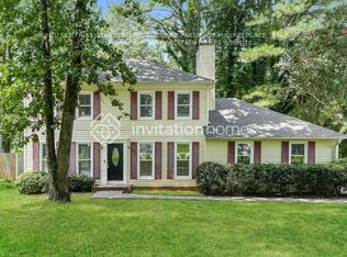 945 Daisy Ct, Lawrenceville, GA 30044