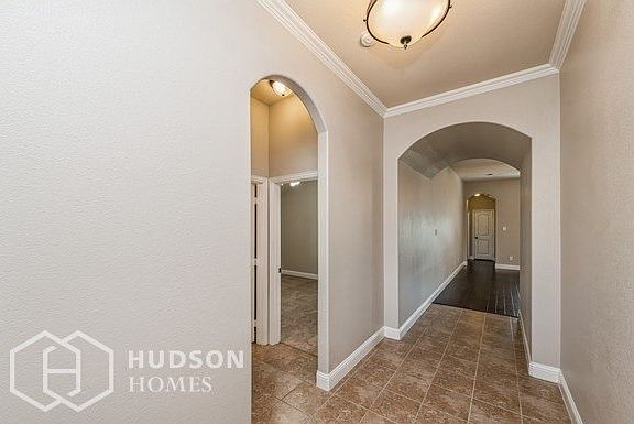 2nd image of 662 Sharpley Dr